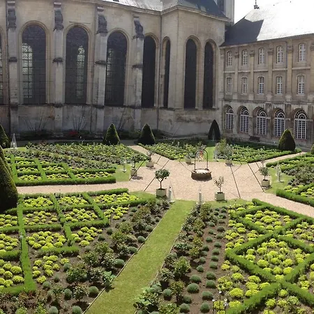 De L'abbaye Des Premontres 3*