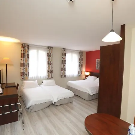 Hotell De L'abbaye Des Premontres 3*