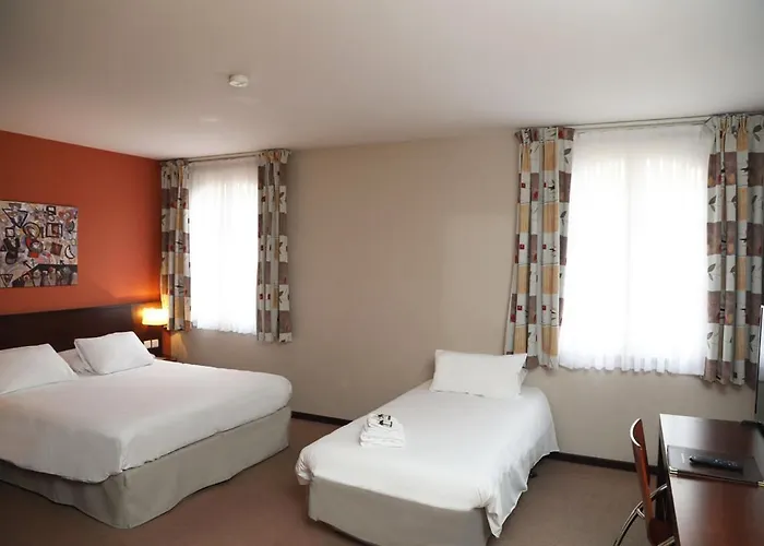 Hotel De L'abbaye Des Premontres 3*