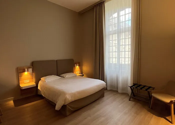 De L'abbaye Des Premontres 3*