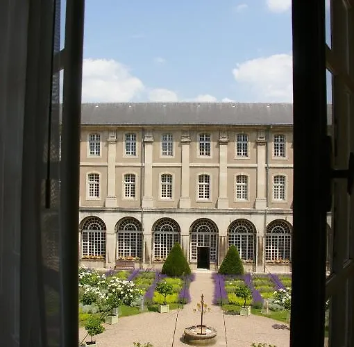Hotel De L'abbaye Des Premontres
