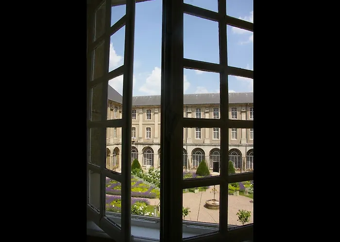 Hotel De L'abbaye Des Premontres